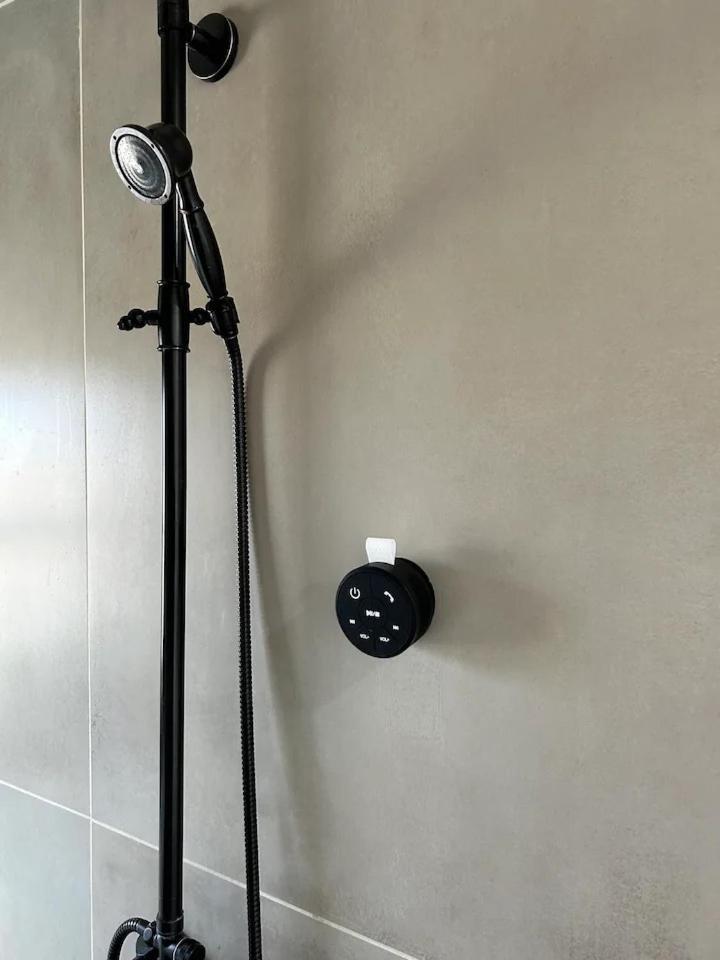 Serene Modern Home Backdoor With Great Wifi, Games, Movies, Patio Seating And Bbq Easy Access To North Joshua Tree National Park In 10 Minutes Туентинайн Палмс Екстериор снимка