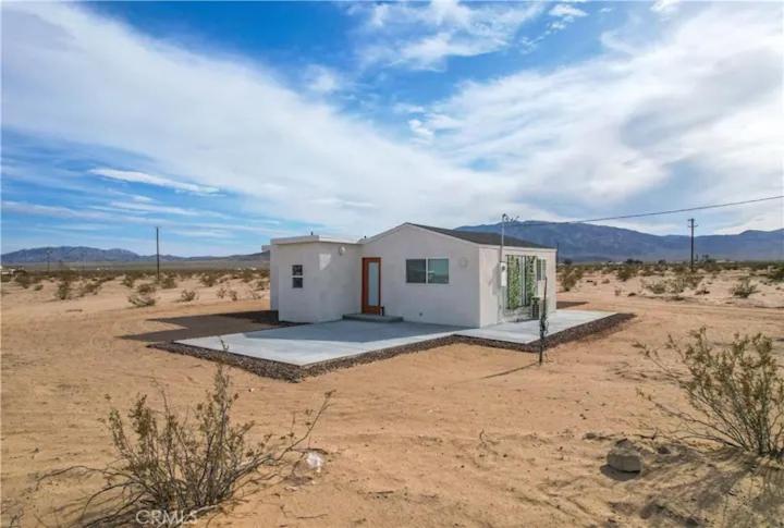 Serene Modern Home Backdoor With Great Wifi, Games, Movies, Patio Seating And Bbq Easy Access To North Joshua Tree National Park In 10 Minutes Туентинайн Палмс Екстериор снимка
